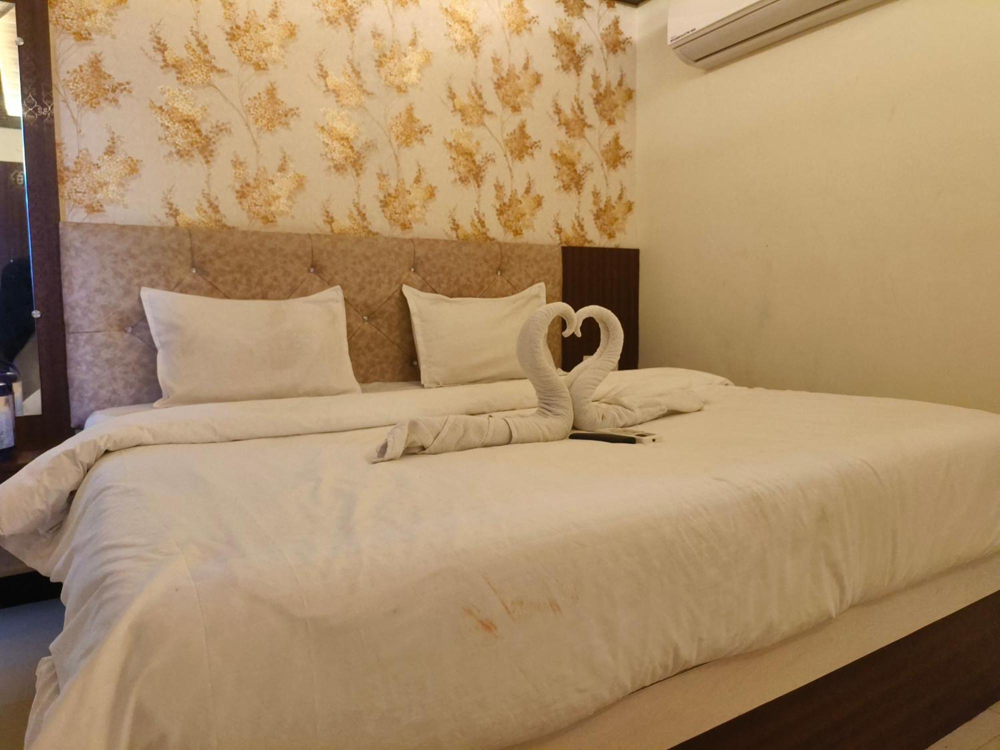Hotel Jain Shree Ujjain Dış mekan fotoğraf
